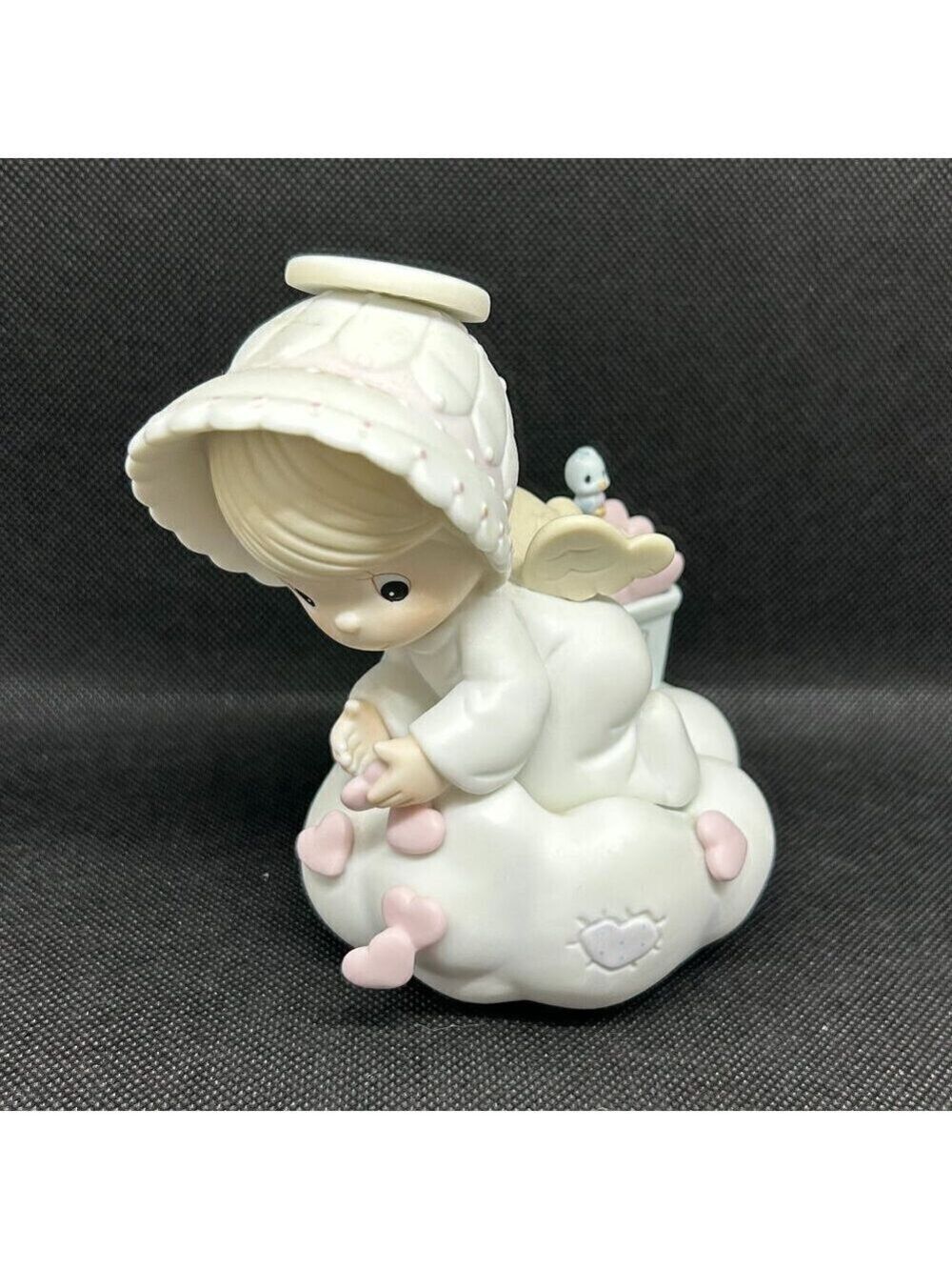 Precious Moments "Sending you my love" figurine